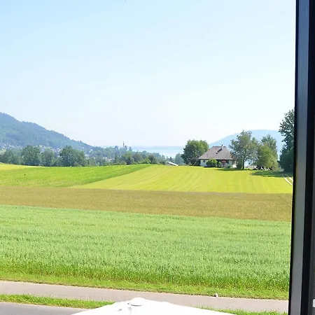 Kreuzerhof Inn *