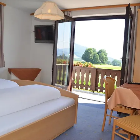 Kreuzerhof Inn Attersee