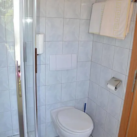 Inn Kreuzerhof *