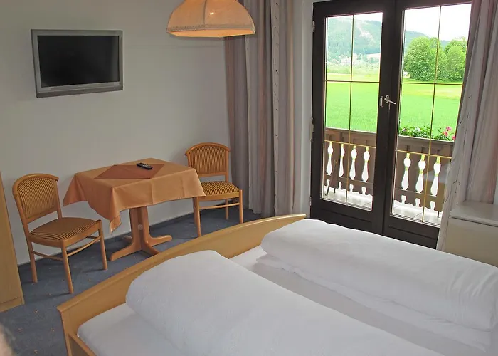 Han/Misafirhane Kreuzerhof *