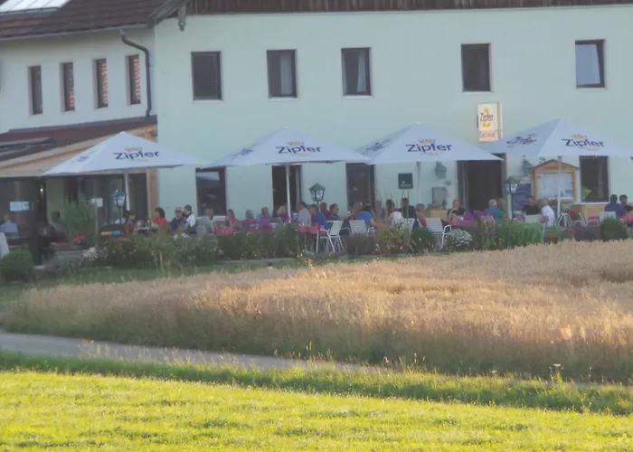 Han/Misafirhane Kreuzerhof Attersee